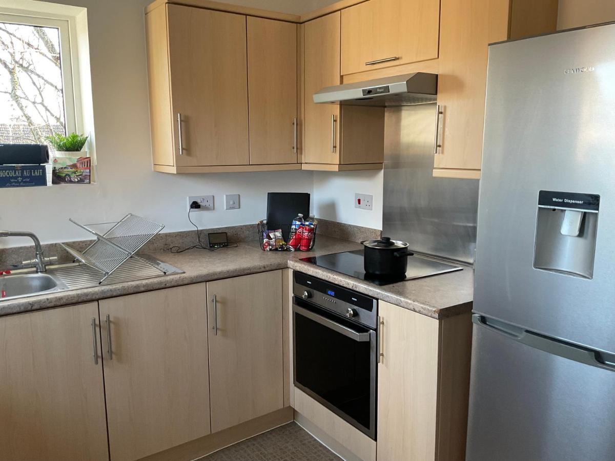 Simple 2-Bedroom 1.5 Bath Apartment In Thornhill Southampton Buitenkant foto